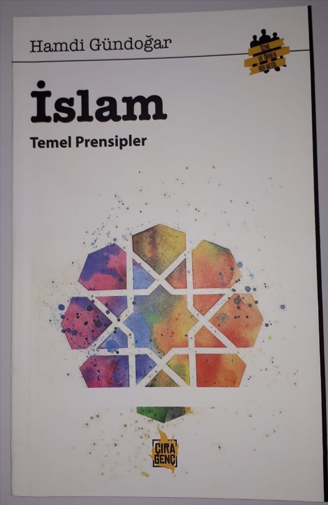Çıra Genç´ten Çıkan Kitaplar Raflardaki Yerini Aldı