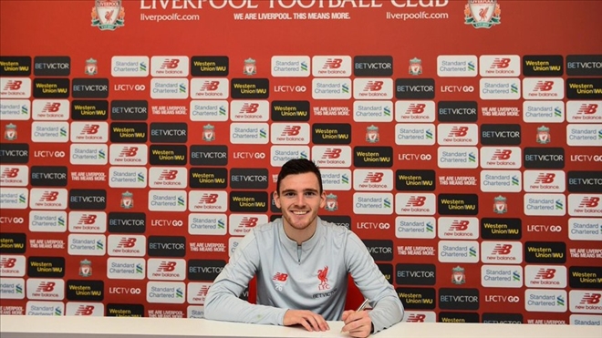 Liverpool Robertson´ın sözleşmesini uzattı