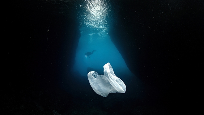 Plastik poşetlerin ücretlendirilmesiyle Türkiye kazanıyor