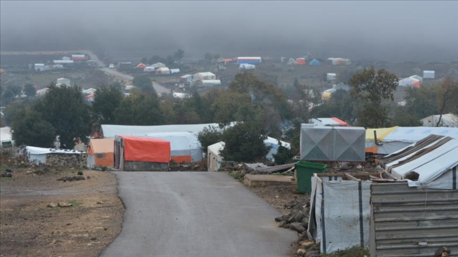 İsrail askerleri Suriye´de bir sığınmacı kampına baskın düzenledi