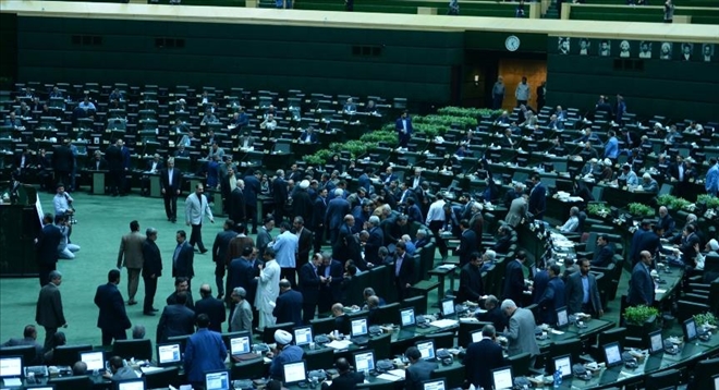 İran 3 ay önce kaçırılan güvenlik güçlerini arıyor