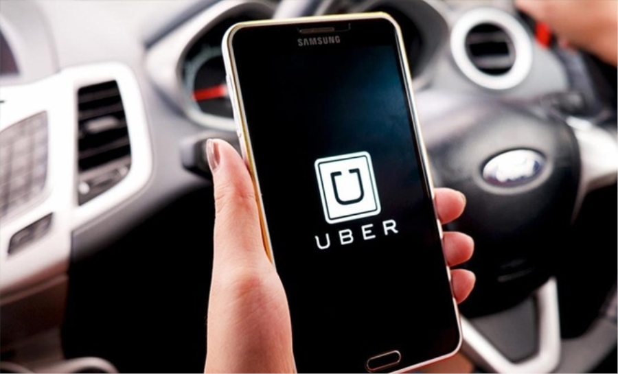 UBER’İN FAALİYETLERİ DURDURULDU!