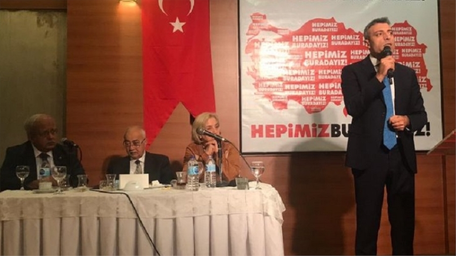 Yeni parti kurmaya hazırlanan Öztürk Yılmaz ilk toplantısını yaptı, eski bakan da destek verdi