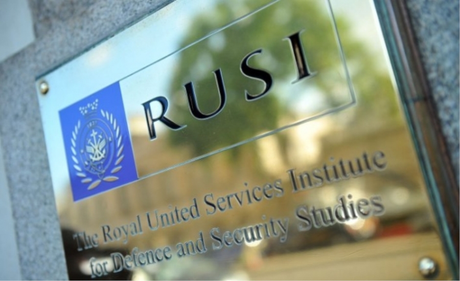 RUSİ: RUS ORDUSU, İNGİLİZ ORDUSUNU DAĞITIR