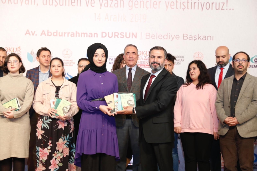 “Okuyan, düşünen ve yazan gençlerle Yazı Akademisi Başladı”