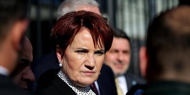 Akşener´den 15 Temmuz göndermesi: Bu aziz millet, devleti sokaktan topladı