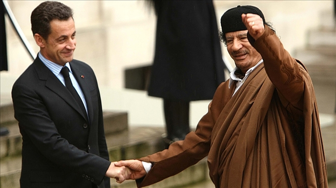 Sarkozy, Kaddafi´den 8 milyon dolar aldı