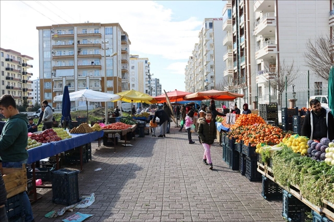 Fiyatlar yükselince semt pazarları da boş kaldı