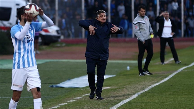 Spor Toto 1. Lig´e teknik direktör dayanmıyor