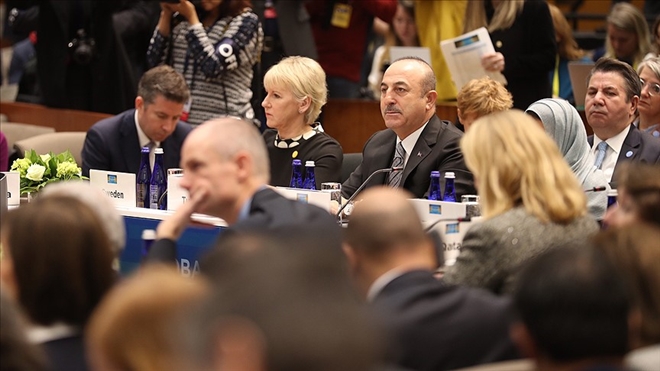 Dışişleri Bakanı Çavuşoğlu: DEAŞ´ın temizlenmesi ve ABD´nin çekilmesi koordineli olmalı