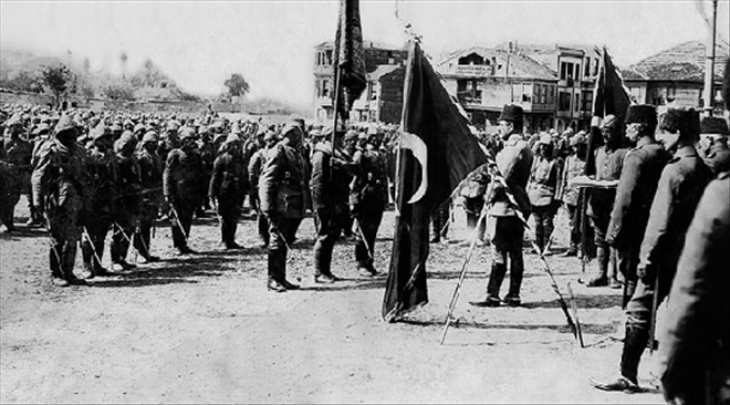 Çanakkale: Tarihin en kanlı zaferi Çanakkale şehitlerine selam olsun..