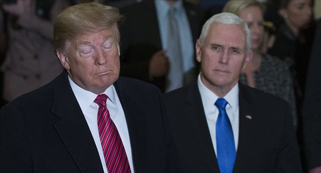 Venezuela Dışişleri Bakanı: İnsanlığın geleceği için Trump ve Pence gitmek zorunda