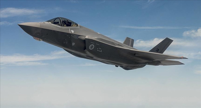 TSK: Türk savaş pilotu F-35 ile ABD´deki ilk uçuşunu gerçekleştirdiRus uzmandan F-35 yorumu: Türkiye sağlam duruş sergiliyor, ABD´nin caydırma girişimleri Ankara´yı korkutmuyor