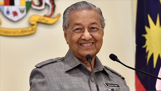 Mahathir´den Filipinler´in güneyindeki barış sürecine destek