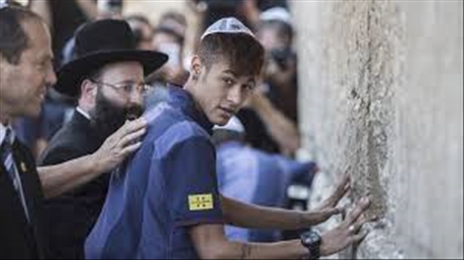 Netanyahu davet etti, Neymar kabul etti! İsrail´e gidiyor!