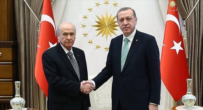 AKP Ekti MHP Biçiyor?