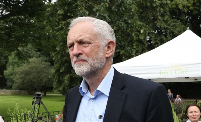 Corbyn, Umman Körfezi´ndeki iki tankere yönelik saldırı hakkında konuştu