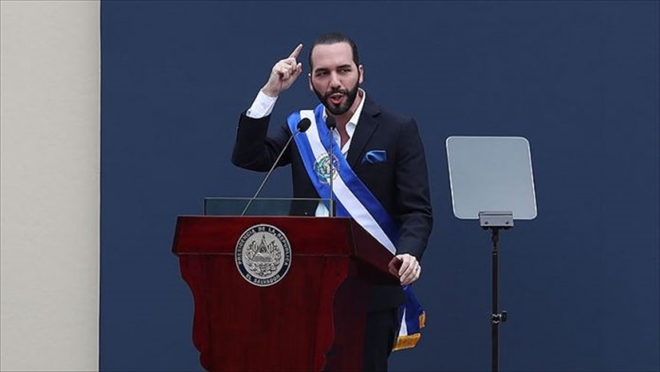 El Salvador´un Filistin kökenli Devlet Başkanı Nayip Bukele görevine başladı..