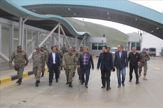 Habur Sınır Kapısı´na alternatif Derecik Sınır Kapısı açılıyor