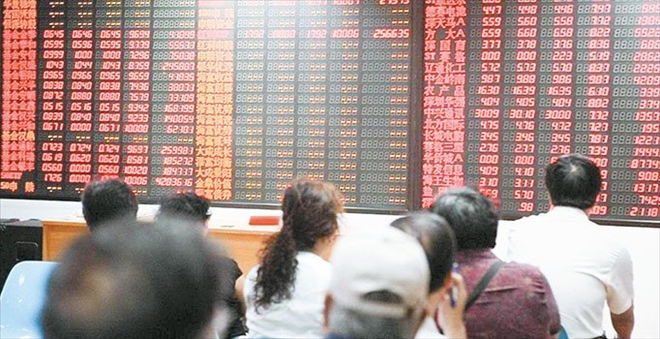 Gelişen piyasaları küresel 3 olay salladı