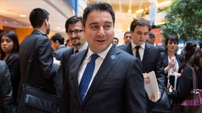 Ali Babacan´a namaz çıkışı sordular: Bilderberg toplantısına katıldınız mı?