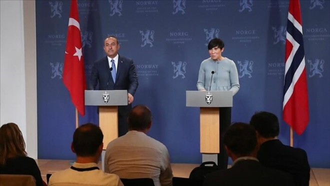 ÇAVUŞOĞLU: RUSYA´DAN UÇAK ALACAĞIMIZI HİÇBİR ZAMAN SÖYLEMEDİK, F-35 JETLERİ ALMAK İSTİYORUZ