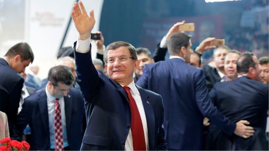 AHMET DAVUTOĞLU: İSTİFA İLE SONLANAN 17 YILLIK AKP SERÜVENİ