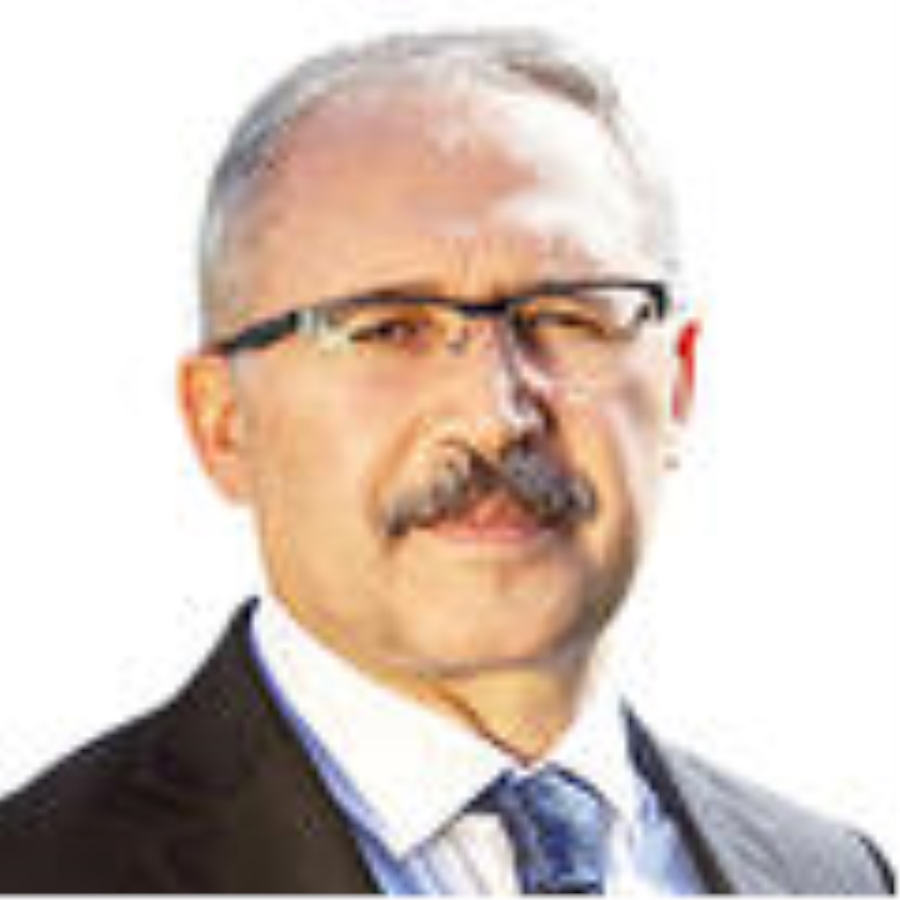 KABİNE DEĞİŞİKLİĞİNDE YENİ TAKVİM VE CUMHURBAŞKANLIĞI DENGESİ