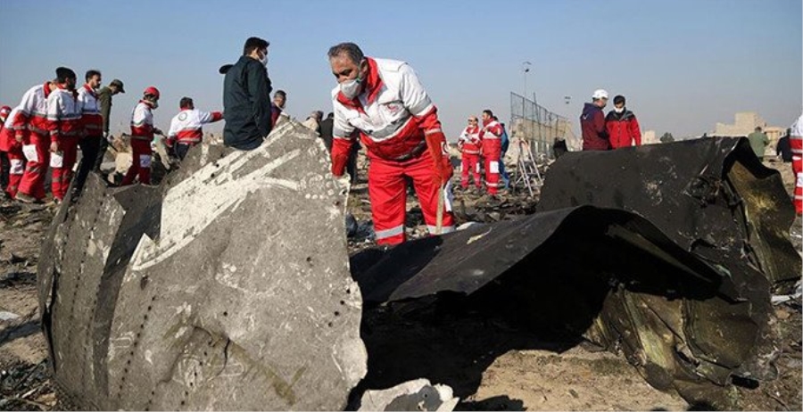 İran, Ukrayna uçağını iki füzeyle vurduğunu doğruladı