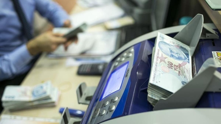 Memur emeklilerinin maaş farkları ödenmeye başladı
