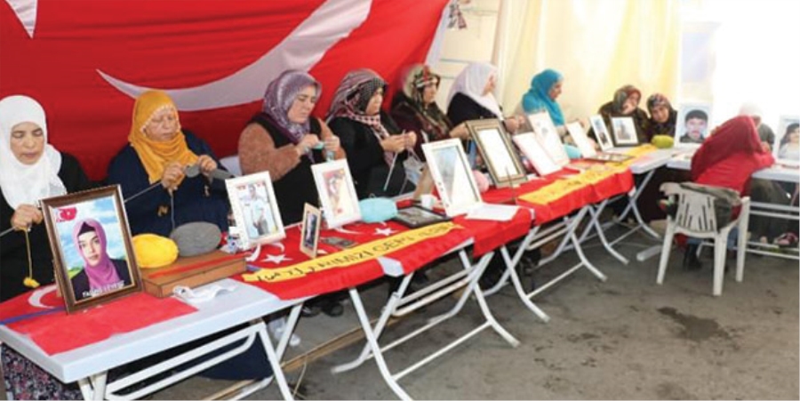 Diyarbakır annelerinden depremzedelere destek!