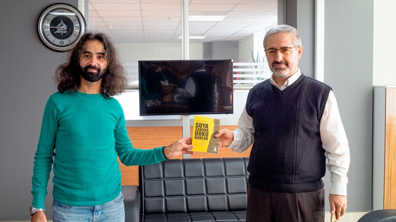 HASAN SABAZ: OKUMADIĞIMIZDA ZİHİN DÜNYAMIZ GİTTİKÇE DARALIR!