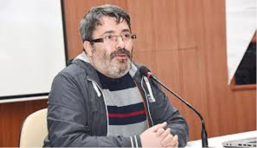 Müslümanlar kaç yerinden bölünebilir?