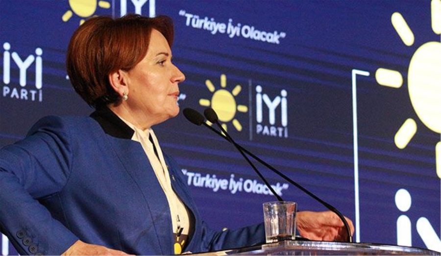 Akşener