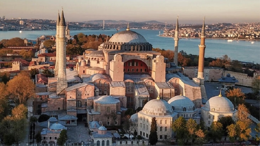 İran’dan Ayasofya’ya ilk yorum