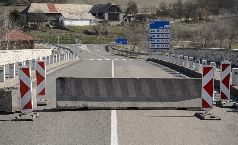 Bir Avrupa ülkesi, bugünden itibaren tüm sınırlarını kapatıyor