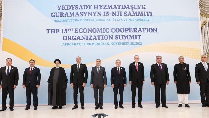 Erdoğan: Mücadelemizi terör örgütleri arasında ayrım yapmaksızın sürdürmeliyiz