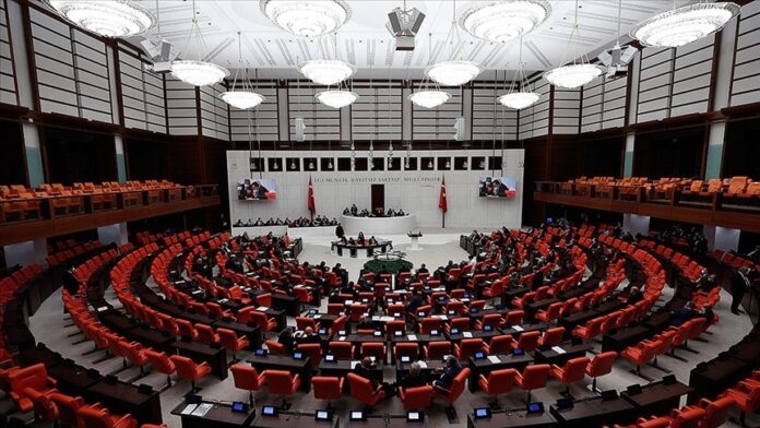 Azerbaycan tezkeresi ile 5’inci Yargı Paketi görüşülecek..