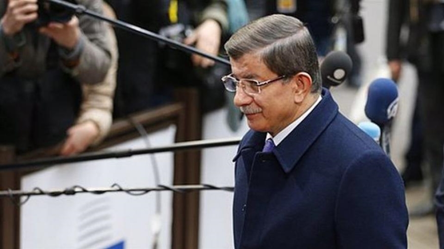 Davutoğlu, Ak Parti’den üç kişinin ismini verdi: İtiraf ediyorum bana kumpas kurdular