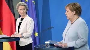 Von der Leyen ve Merkel