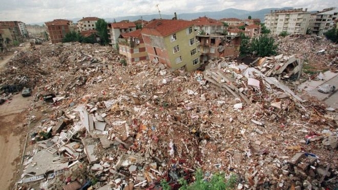 17 AĞUSTOS DEPREMİ: 1999 VE SONRASINDA NELER YAŞANDI, KAÇ KİŞİ HAYATINI KAYBETTİ?