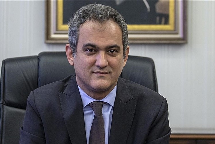Milli Eğitim Bakanlığına Mahmut Özer atandı