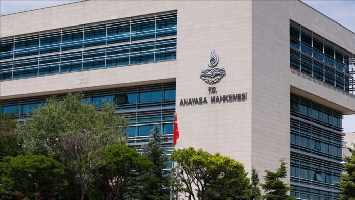 KHK’lıların pasaportlarının iptal edilmesi, Anayasa’ya aykırı bulundu..