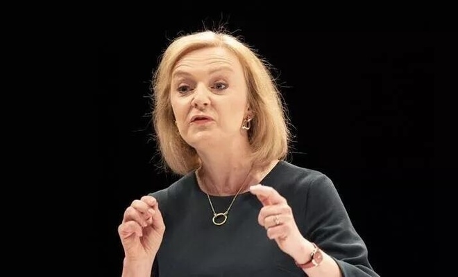 İngiltere Başbakanı Liz Truss istifa etti