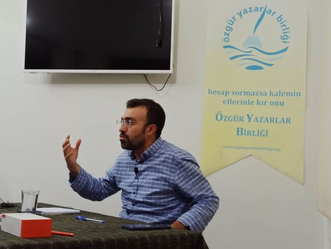 Mücahid Sağman: Yeni Bir Paradigma Üreterek Vâr Olma Tartışmasını Başlatmalıyız