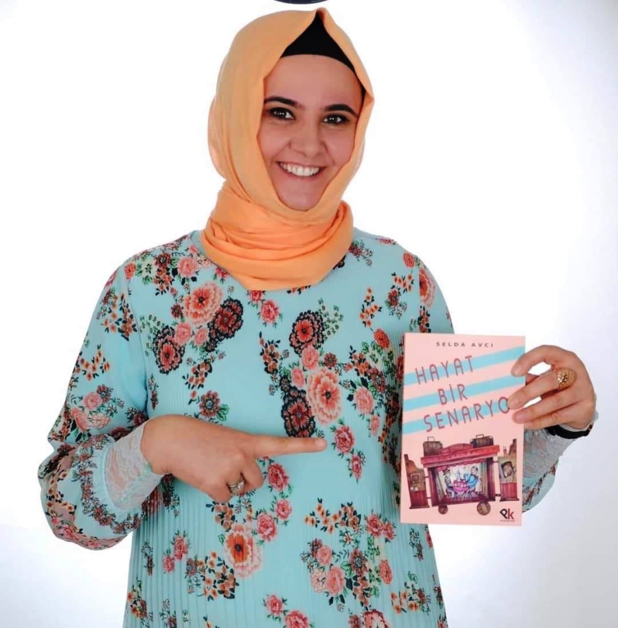 SELDA AVCI: HER KİTAP BİR HAYATTIR