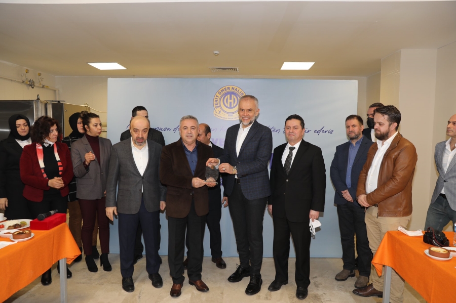 “EĞİTİM BÜYÜK FEDAKÂRLIK GEREKTİRİR”