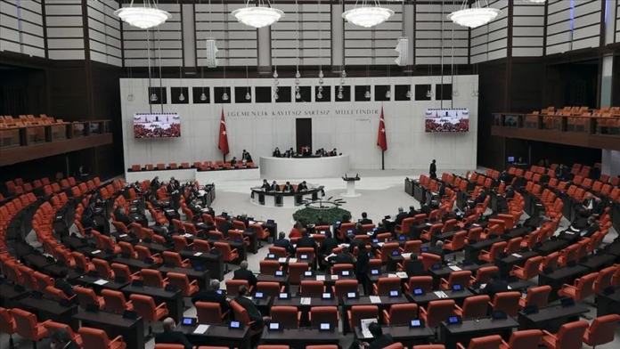 Yeni seçim kanunu kabul edildi: Seçim barajı yüzde 7’ye düşürüldü