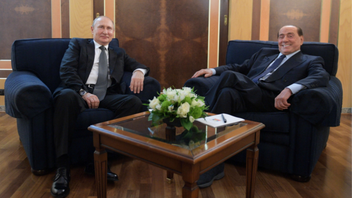 İtalya eski başbakanı Silvio Berlusconi: “Putin, Zelensky hükümetini devirip düzgün insanları göreve getirmek istiyordu”