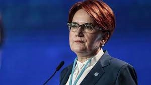 Akşener